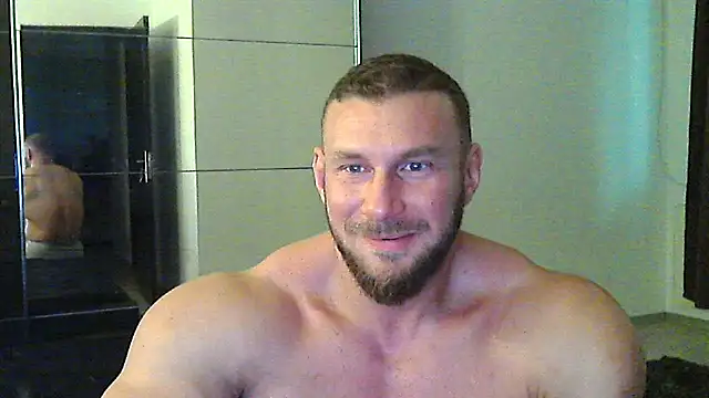 Snapshot of muscularkevin chatting on November 2025 02:19:02 PM muscularkevin online show from November 2025 02:19:02 PM