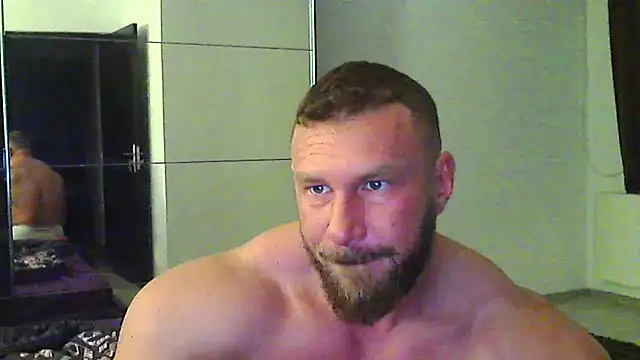 muscularkevin online show from April 2026 03:21:02 AM