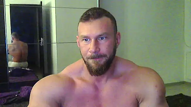 muscularkevin online show from May 2026 03:33:01 AM