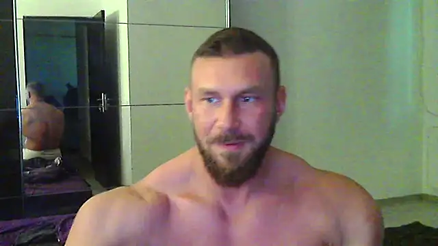 muscularkevin online show from May 2026 03:39:02 PM