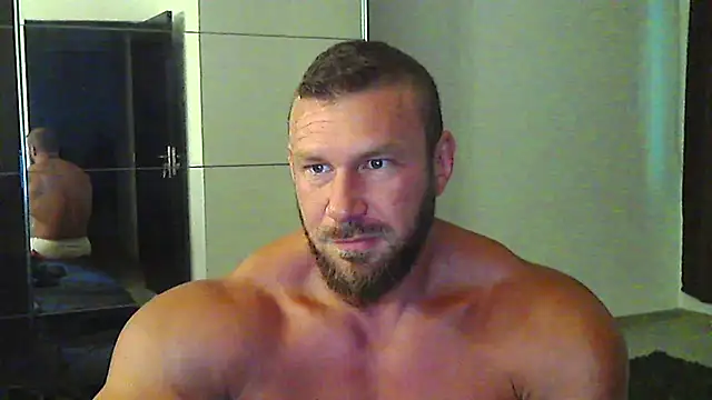 muscularkevin online show from June 2026 03:28:01 AM
