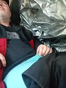 Snapshot of Hotredheadandtoungelasher chatting on January 2025 01:21:01 PM Hotredheadandtoungelasher online show from January 2025 01:21:01 PM