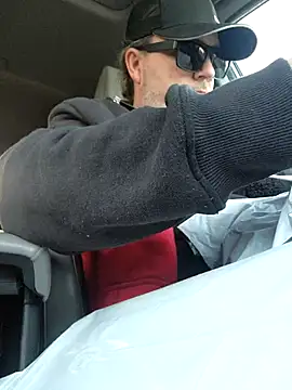 Snapshot of Hotredheadandtoungelasher chatting on January 2025 10:26:01 PM Hotredheadandtoungelasher online show from January 2025 10:26:01 PM