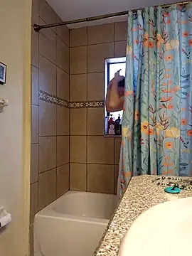 Snapshot of Hotredheadandtoungelasher chatting on January 2025 03:59:02 PM Hotredheadandtoungelasher online show from January 2025 03:59:02 PM