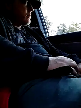 Snapshot of Hotredheadandtoungelasher chatting on February 2025 10:48:02 PM Hotredheadandtoungelasher online show from February 2025 10:48:02 PM