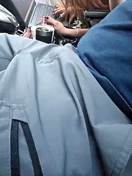 Snapshot of Hotredheadandtoungelasher chatting on February 2025 11:04:02 PM Hotredheadandtoungelasher online show from February 2025 11:04:02 PM