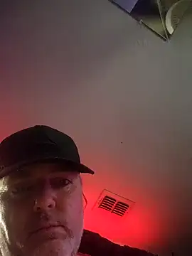 Hotredheadandtoungelasher online show from March 2026 06:28:01 AM