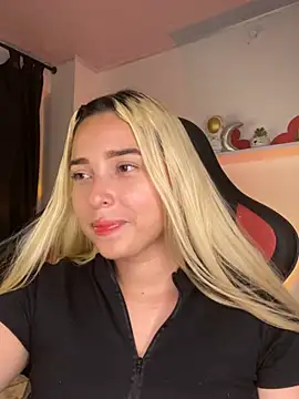 Snapshot of Irisweet_ chatting on March 2025 05:00:02 AM Irisweet online show from March 2025 05:00:02 AM