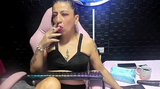 Snapshot of mature_sexi40 chatting on March 2025 11:53:01 PM mature sexi40 online show from March 2025 11:53:01 PM