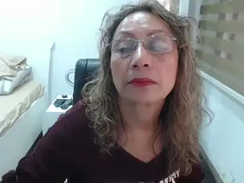 Snapshot of jesy_hot chatting on January 2025 10:45:01 PM jesy hot online show from January 2025 10:45:01 PM
