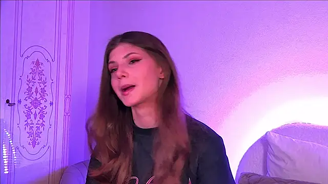 AudreyBarlow online show from March 2025 09:31:02 AM