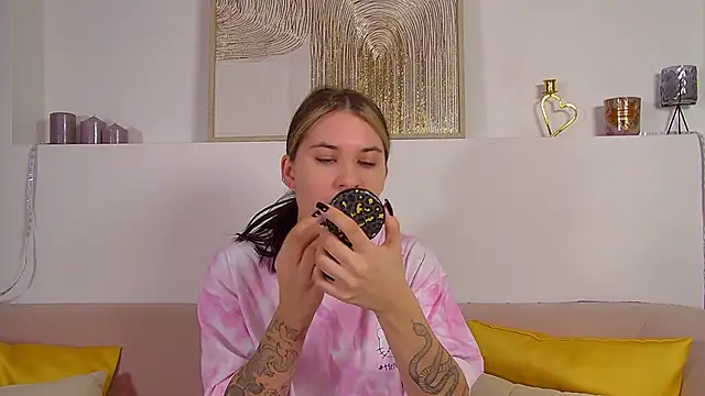 RachelSimpson online show from March 2025 06:12:01 PM