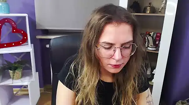 Snapshot of Zoey_Erotic chatting on December 2024 05:31:01 AM Zoey Erotic online show from December 2024 05:31:01 AM