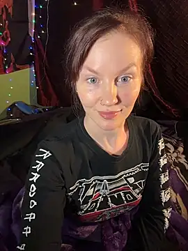 Snapshot of courtneyoccult chatting on November 2025 07:19:02 AM courtneyoccult online show from November 2025 07:19:02 AM