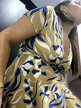 Kataliina online show from September 2025 08:44:02 PM