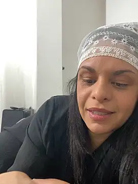 Snapshot of Kataliina chatting on February 2026 04:23:02 AM Kataliina online show from February 2026 04:23:02 AM