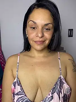 Snapshot of Kataliina chatting on March 2026 08:19:01 AM Kataliina online show from March 2026 08:19:01 AM