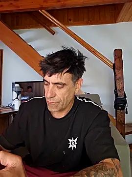 Elnonoykeila77 online show from March 2025 06:14:01 PM