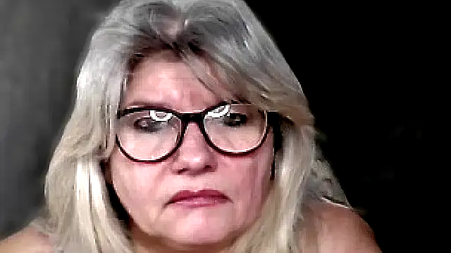 Snapshot of Diana_49 chatting on December 2025 08:54:02 AM Diana 49 online show from December 2025 08:54:02 AM