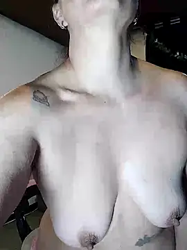 Mysskytty online show from November 2025 02:55:02 AM