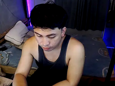 Snapshot of princeJayX chatting on April 2026 05:19:01 AM princeJayX online show from April 2026 05:19:01 AM