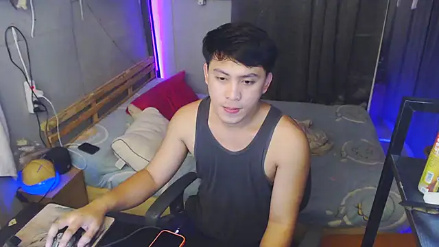 Snapshot of princeJayX chatting on May 2026 12:08:02 AM princeJayX online show from May 2026 12:08:02 AM