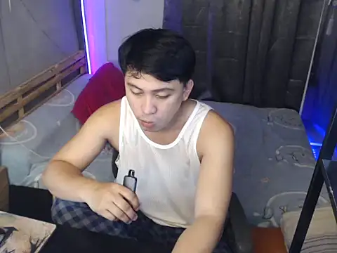 Snapshot of princeJayX chatting on May 2026 12:17:02 AM princeJayX online show from May 2026 12:17:02 AM