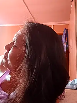 Zulfiya Bruce online show from September 2025 04:35:02 AM