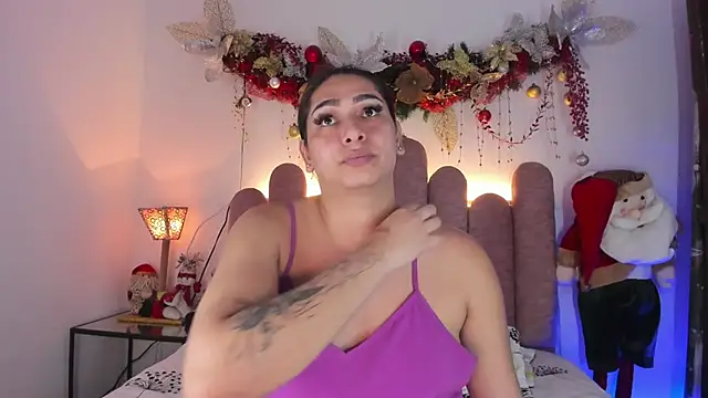 Snapshot of ISABELLASSMITH chatting on December 2024 09:38:02 PM ISABELLASSMITH online show from December 2024 09:38:02 PM
