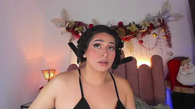 Snapshot of ISABELLASSMITH chatting on December 2024 11:22:01 PM ISABELLASSMITH online show from December 2024 11:22:01 PM