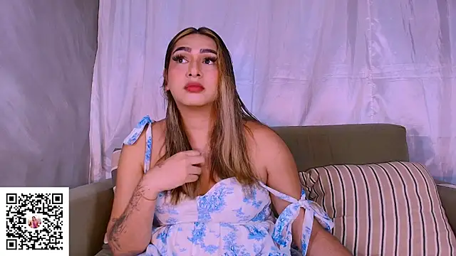 ISABELLASSMITH online show from October 2025 09:40:01 AM