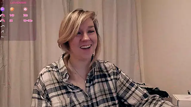 Snapshot of 5_in_one chatting on November 2025 05:02:02 AM 5 in one online show from November 2025 05:02:02 AM