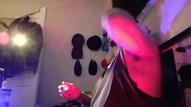 CleanGrey online show from March 2026 09:50:02 AM