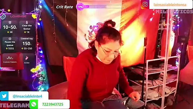 LaInsaciableIntensa online show from November 2025 11:09:01 PM