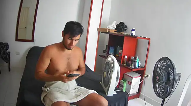 Snapshot of lechero226 chatting on January 2025 03:45:01 PM lechero226 online show from January 2025 03:45:01 PM
