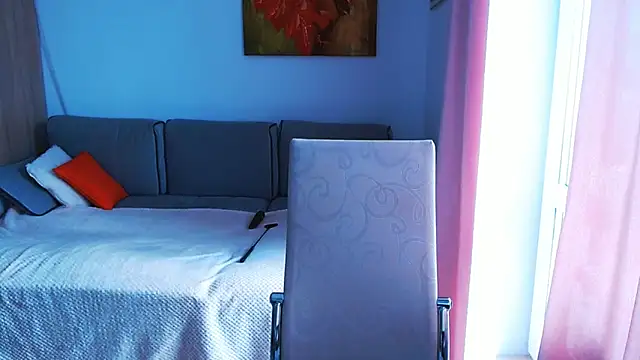 Magic Blondie online show from September 2025 01:58:01 PM