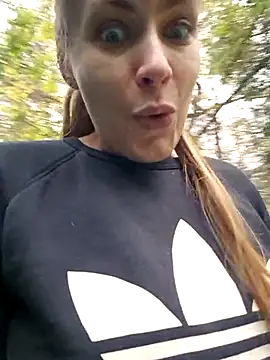 Snapshot of Keli_Jessi chatting on October 2025 01:59:02 PM Keli Jessi online show from October 2025 01:59:02 PM