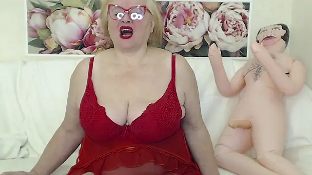 FlaviaSquirts online show from February 2026 07:29:02 AM