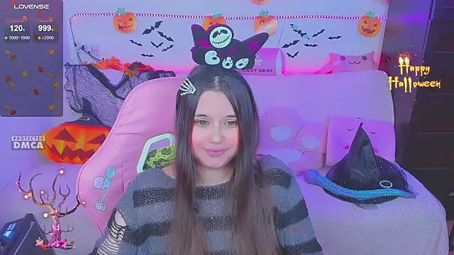 Lolisuccub online show from November 2025 07:13:01 PM