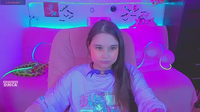 Lolisuccub online show from June 2026 03:31:02 PM