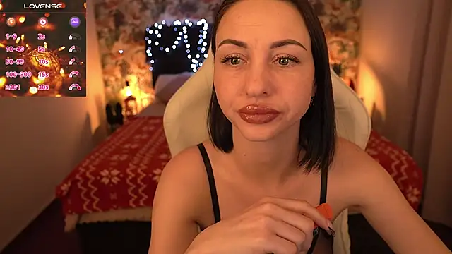 KristiiMax online show from December 2024 05:23:01 AM