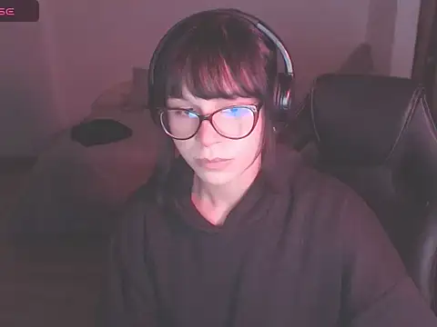 Snapshot of modjo_ chatting on December 2024 02:04:02 AM modjo online show from December 2024 02:04:02 AM