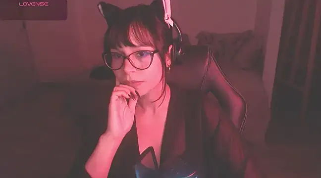 Snapshot of modjo_ chatting on December 2024 08:11:02 AM modjo online show from December 2024 08:11:02 AM