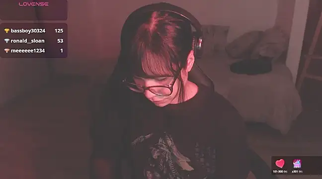 Snapshot of modjo_ chatting on January 2025 05:11:02 AM modjo online show from January 2025 05:11:02 AM