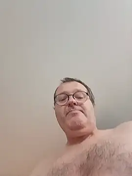 mike9473 online show from May 2026 05:26:01 AM