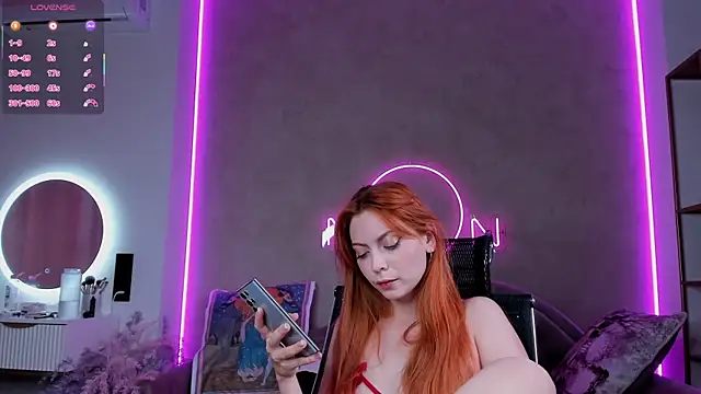 Snapshot of lika_lil chatting on September 2025 07:24:02 AM lika lil online show from September 2025 07:24:02 AM