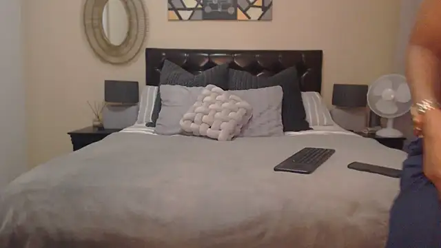 Snapshot of Creamyass22 chatting on January 2025 04:07:01 PM Creamyass22 online show from January 2025 04:07:01 PM