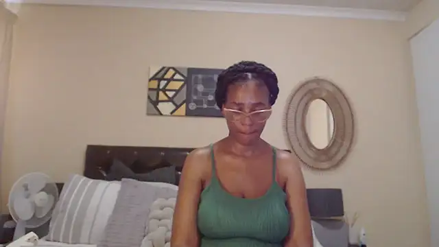 Snapshot of Creamyass22 chatting on February 2026 04:03:02 PM Creamyass22 online show from February 2026 04:03:02 PM