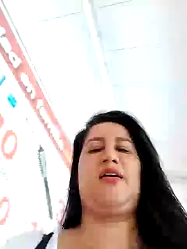 keilymadam online show from December 2024 01:24:01 PM