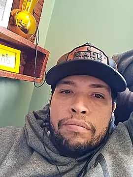 Snapshot of Mael220 chatting on September 2025 01:49:02 PM Mael220 online show from September 2025 01:49:02 PM